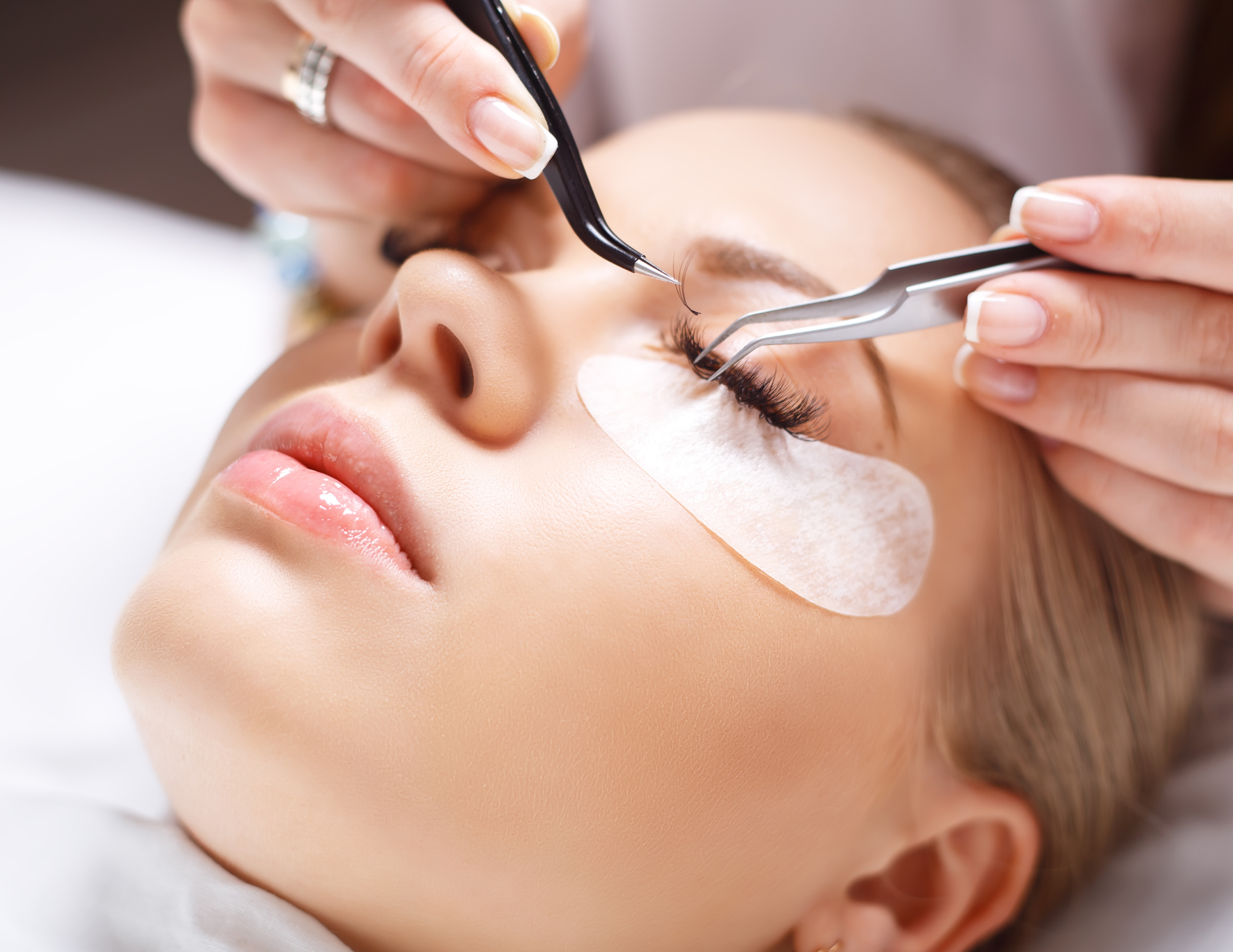Core Specialty: Classic Eyelash Extensions